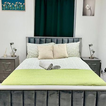 Guest&Rest Elite 2 Apartman London Kültér fotó